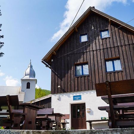 Planinarski Dom "Bijele Stijene" Mountain Lodge Tuk Vojni Zewnętrze zdjęcie