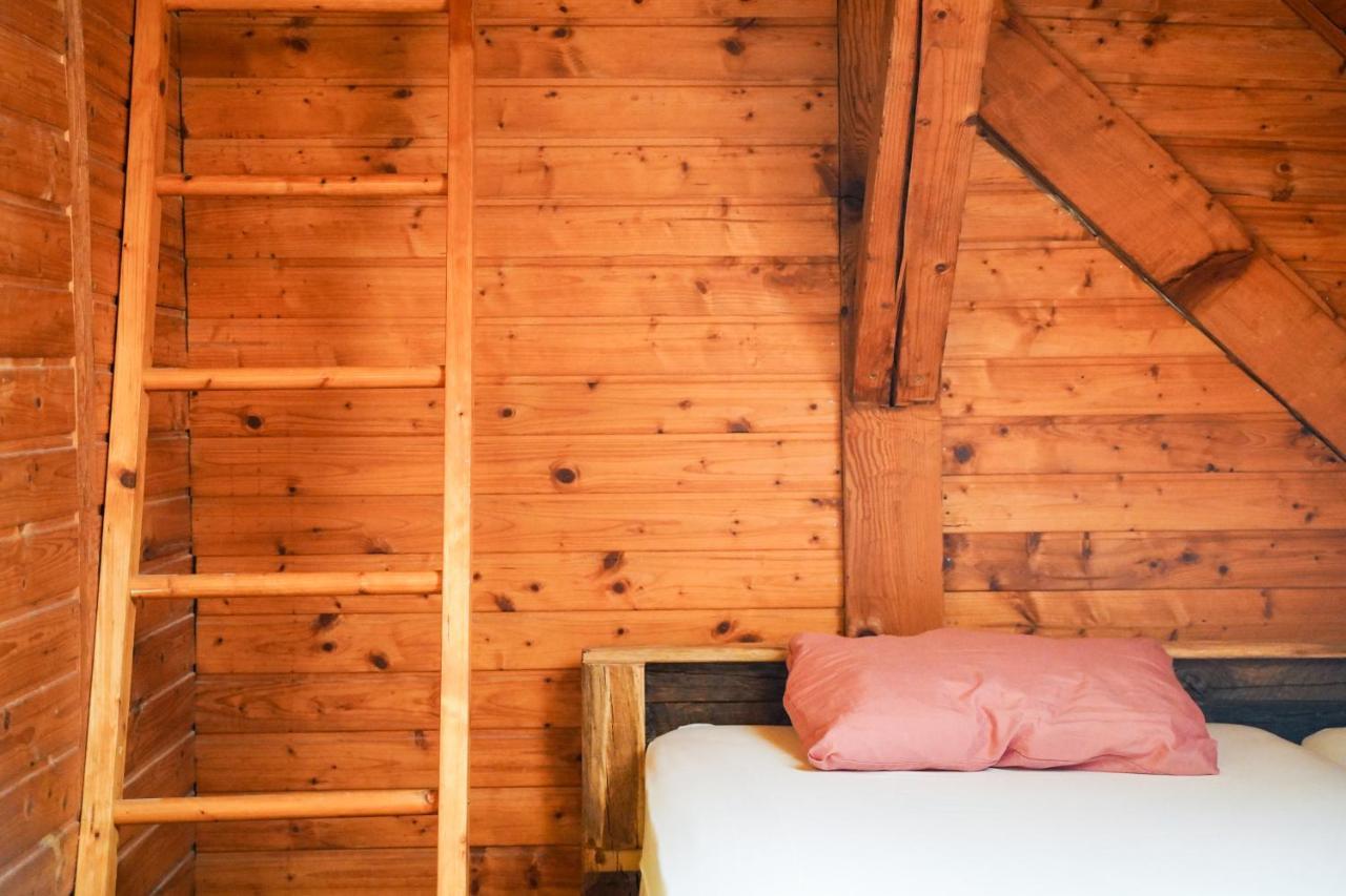 Planinarski Dom "Bijele Stijene" Mountain Lodge Tuk Vojni Zewnętrze zdjęcie