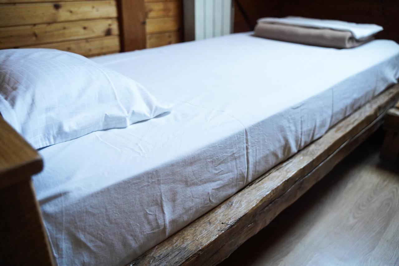 Planinarski Dom "Bijele Stijene" Mountain Lodge Tuk Vojni Zewnętrze zdjęcie