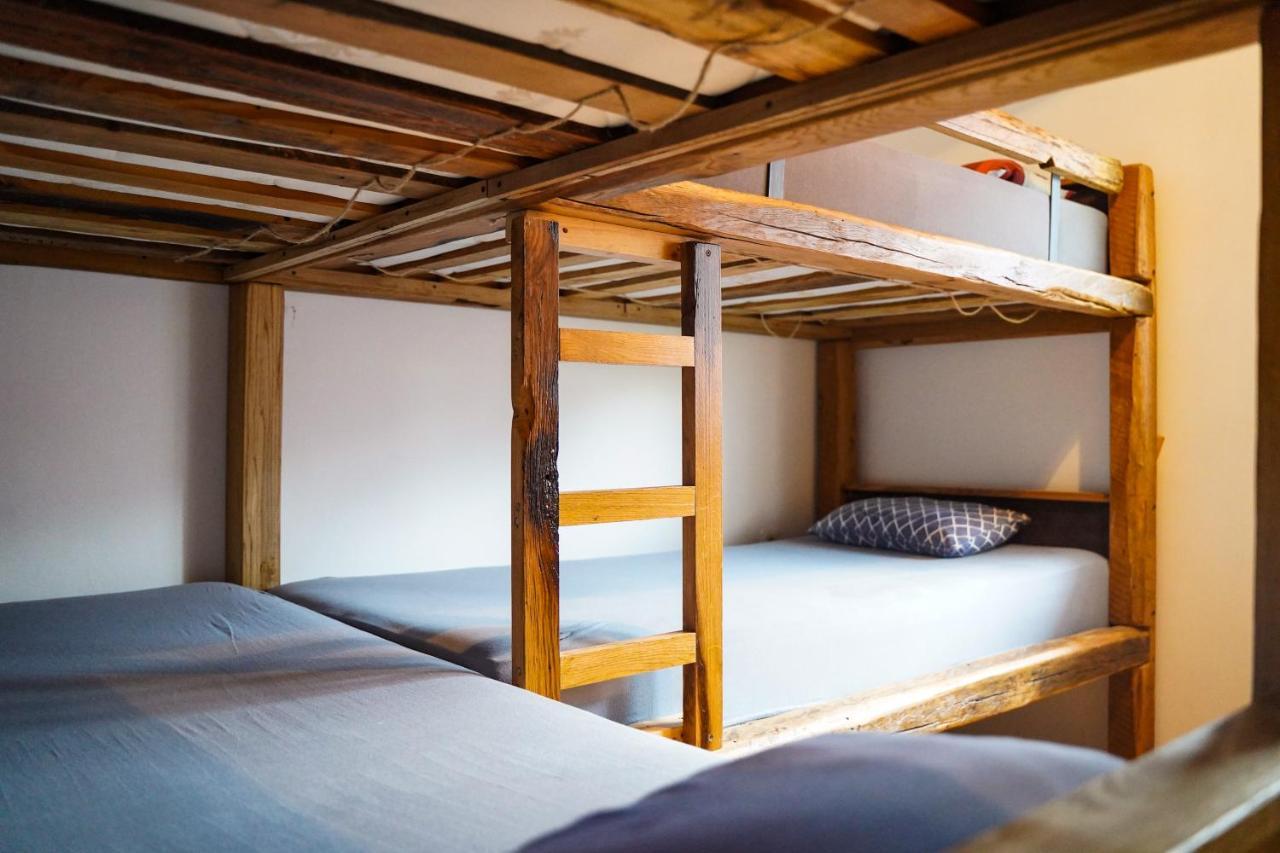 Planinarski Dom "Bijele Stijene" Mountain Lodge Tuk Vojni Zewnętrze zdjęcie